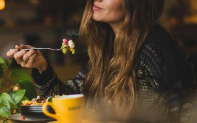 Reconnect with Food: Discover the Joy of Mindful Eating 